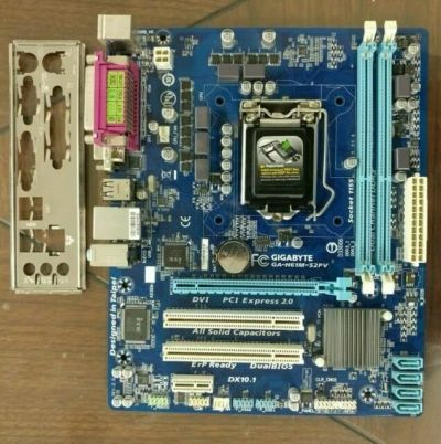 Лот: 15761736. Фото: 1. Материнская плата Gigabyte h61m-s2pv... Материнские платы