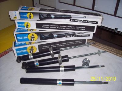 Лот: 3792174. Фото: 1. Стойки передние Bilstein на AUDI... Ходовая, подвеска, рулевое управление