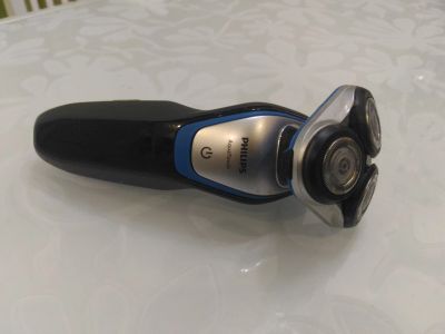 Лот: 18150101. Фото: 1. Электробритва Philips AquaTouch... Укладка и стрижка волос, бритьё, эпиляция