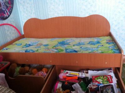 Лот: 6620558. Фото: 1. Кровать детская 160*80 (два огромных... Детские кровати и кроватки