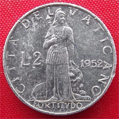 Лот: 1588449. Фото: 1. (№667) 2 лиры 1952 (Ватикан). Европа