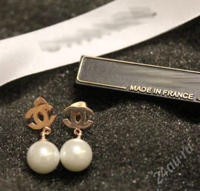 Лот: 1445024. Фото: 1. Серьги Chanel. 18 К напыление... Серьги, каффы