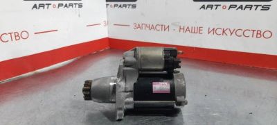 Лот: 17203932. Фото: 1. Стартер Toyota Noah Voxy AZR60... Электрооборудование
