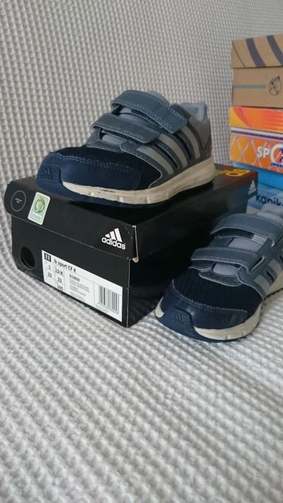 Лот: 9828551. Фото: 1. Кроссовки Adidas,р-р32. Кеды, кроссовки