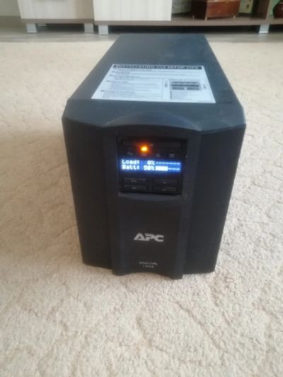 Лот: 16243322. Фото: 1. ИБП APC SMART UPS 1000. ИБП, аккумуляторы для ИБП