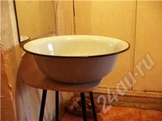 Лот: 441474. Фото: 1. эмалированный тазик. Другое (посуда, кухонная утварь)
