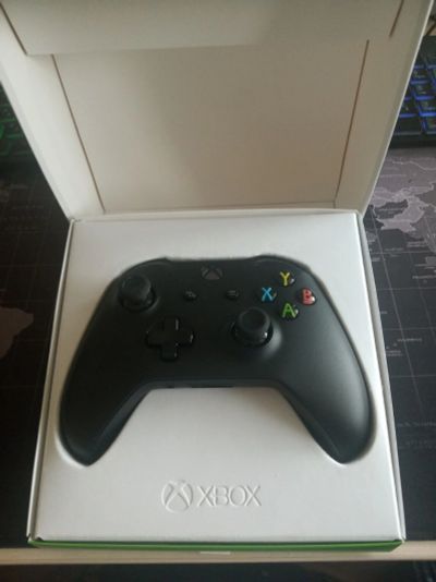 Лот: 14807031. Фото: 1. Xbox one controller. Аксессуары для игровых приставок, консолей, геймпады