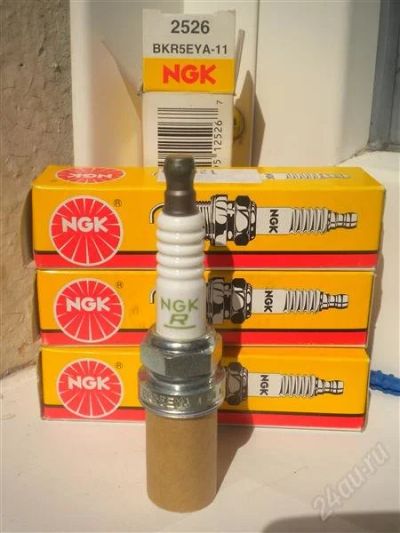 Лот: 187144. Фото: 1. Cвечи NGK BKR5EYA-11 90 р/шт. Расходные материалы