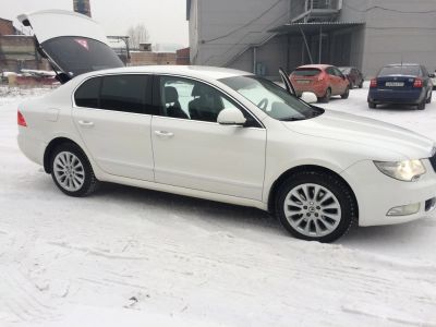 Лот: 10195220. Фото: 1. продам шкода суперб skoda superb... Автомобили