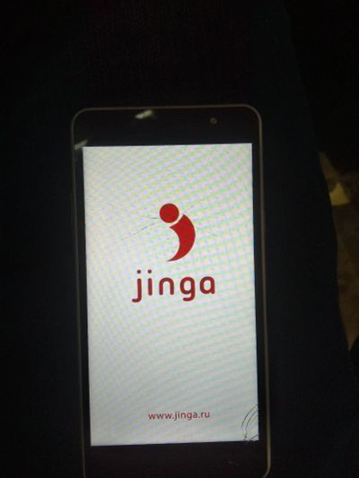 Лот: 11956201. Фото: 1. Jinga Hotz M1. Кнопочные мобильные телефоны