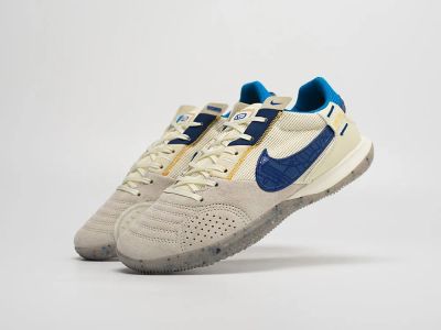 Лот: 21775924. Фото: 1. Футбольная обувь Nike Streetgato... Кеды, кроссовки, слипоны