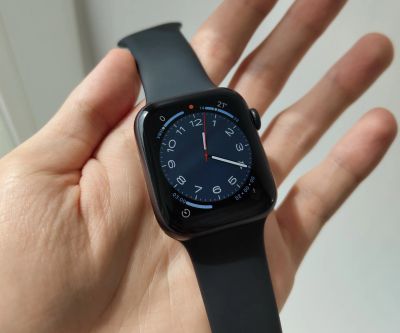 Лот: 20615302. Фото: 1. Apple Watch Series 5 44mm. Смарт-часы, фитнес-браслеты, аксессуары