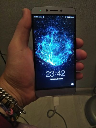 Лот: 16222708. Фото: 1. Leeco le2. Смартфоны