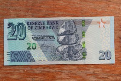 Лот: 21784973. Фото: 1. Зимбабве 20 долларов 2020 года... Африка