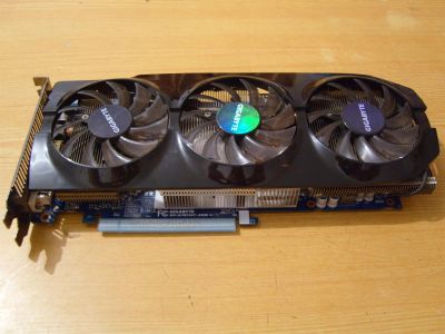 Лот: 3448303. Фото: 1. Видеокарта GigaByte Radeon HD7870... Видеокарты