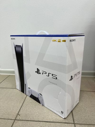 Лот: 19686783. Фото: 1. Игровая консоль Sony PlayStation... Игры для консолей
