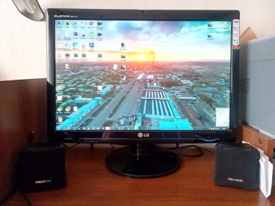 Лот: 4389223. Фото: 1. 22" ЖК Монитор LG Flatron W2271TC... ЖК-мониторы