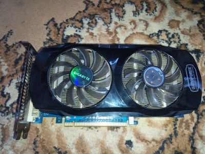 Лот: 20220710. Фото: 1. Видео карта gigabyte gv-n560oc-1gi... Видеокарты