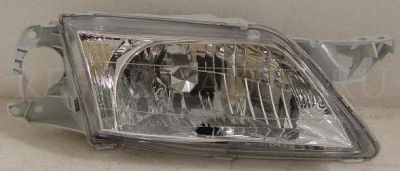 Лот: 3696120. Фото: 1. Фара правая mazda premacy (99-02... Оптика и освещение