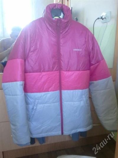 Лот: 2084366. Фото: 1. Куртка женская Adidas размер... Верхняя одежда
