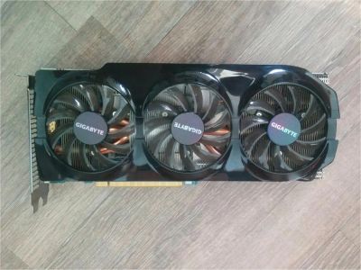 Лот: 7405251. Фото: 1. 3GB Gigabyte Radeon HD 7970 384bit. Видеокарты