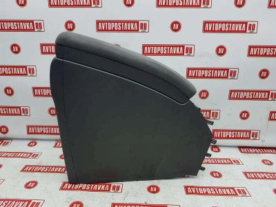 Лот: 20900148. Фото: 1. Подлокотник Toyota Prius ZVW30... Двигатель и элементы двигателя
