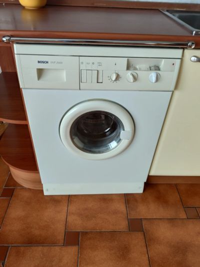 Лот: 17430230. Фото: 1. Стиральная машинка Bosch с сушкой... Стиральные машины