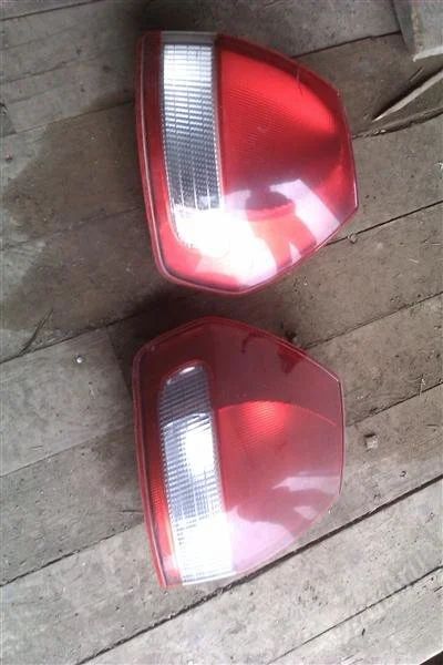 Лот: 1759278. Фото: 1. Задние Габариты Nissan Wingroad... Оптика и освещение