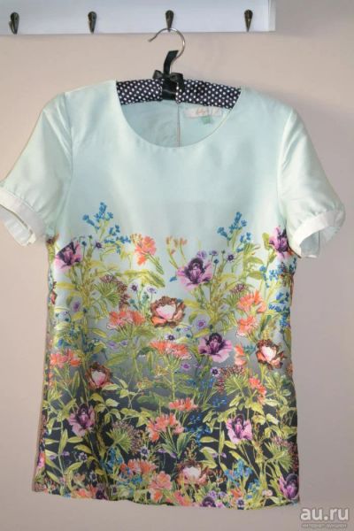 Лот: 8043683. Фото: 1. блузка Lily атласная с рисунком... Блузы, рубашки
