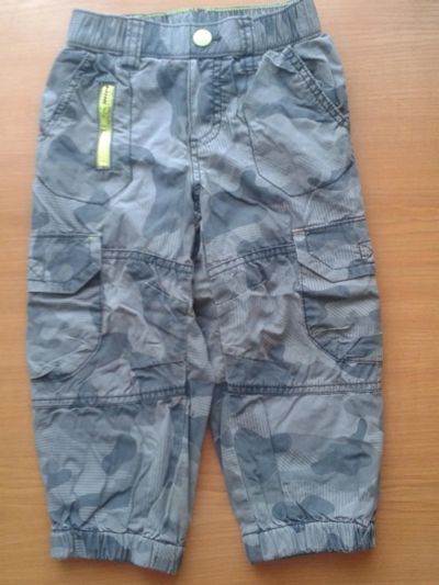 Лот: 7136675. Фото: 1. Брюки H&M на подкладке. Брюки, шорты, джинсы