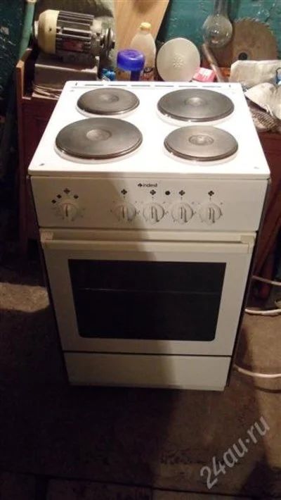 Лот: 2174387. Фото: 1. Электро плита INDESIT. Плиты, духовые шкафы, варочные поверхности