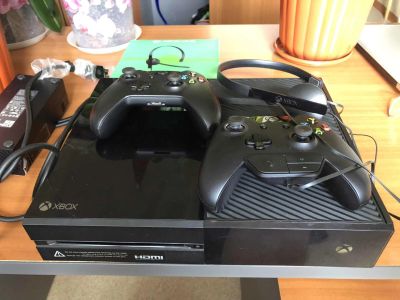 Лот: 12339533. Фото: 1. Xbox one 500gb. Игровые приставки, консоли