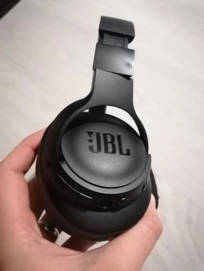 Лот: 19180571. Фото: 1. Наушники JBL750. Наушники, гарнитуры