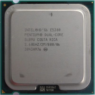 Лот: 13340071. Фото: 1. Процессор Intel Pentium E5300. Процессоры