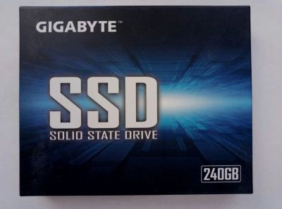 Лот: 16054807. Фото: 1. Новый SSD 240 GB Gigabyte Гарантия... SSD-накопители