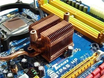 Лот: 352896. Фото: 1. Шлифованый E7200 + Разгоняемая... Процессоры