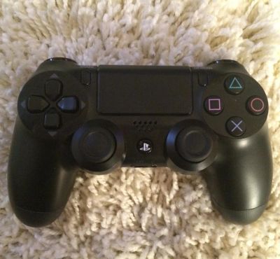 Лот: 6807112. Фото: 1. Джойстик геймпад dualshock 4 Sony... Аксессуары для игровых приставок, консолей, геймпады