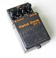 Лот: 7354527. Фото: 1. примочка Metalzone MT 2 цена вниз. Гитарные эффекты и комбоусилители