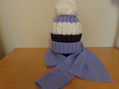 Лот: 8330511. Фото: 1. шапочка теплая - на флисе и шарф. Головные уборы