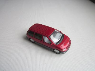 Лот: 19986125. Фото: 1. Dodge Caravan KT5015 1/32 (Kinsmart... Автомоделизм