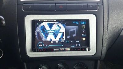 Лот: 6121308. Фото: 1. Pioneer AVH P8400BT. Автомагнитолы