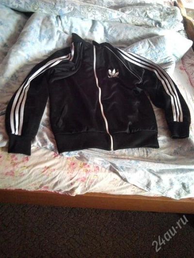 Лот: 1254640. Фото: 1. Ветровка adidas продажа-обмен. Верхняя одежда