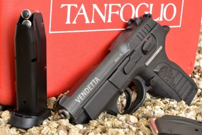 Лот: 5084042. Фото: 1. Tanfoglio Vendetta пистолет калибра... Газовое, травматическое оружие