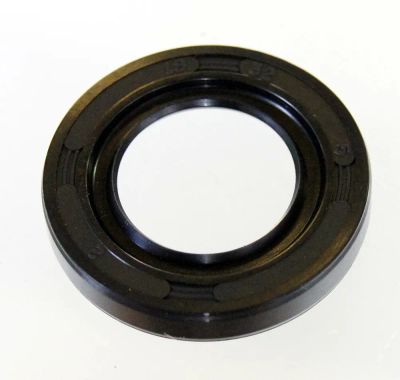 Лот: 21365468. Фото: 1. Сальник 18x32x5 YAMAHA 93106-18M01-00... Запчасти для лодок, катеров, лодочных моторов
