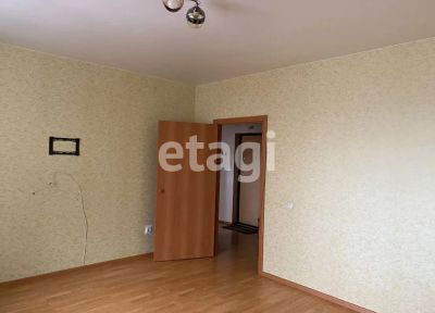 Лот: 20998230. Фото: 1. Продам 1-комн. кв. 42.9 кв.м... Квартиры, студии