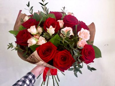 Лот: 9497337. Фото: 1. Букет на День рождение. Девушке... Свежие цветы