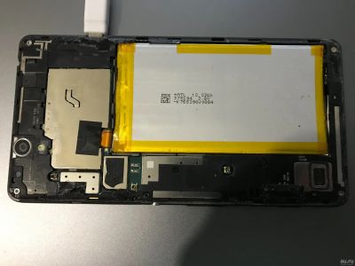 Лот: 12823909. Фото: 1. материнская плата sony xperia... Микросхемы и платы