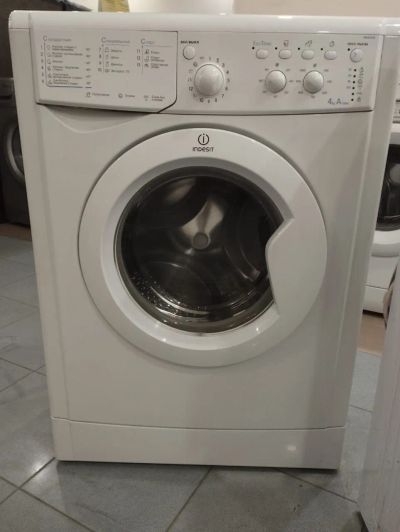 Лот: 23965637. Фото: 1. Стиральная машина Indesit IWUC4105... Запчасти для остальной бытовой техники
