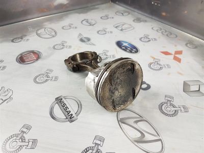Лот: 23591790. Фото: 1. Поршень с шатуном Subaru Legacy... Двигатель и элементы двигателя