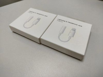 Лот: 24848696. Фото: 1. Переходник Lightning - 3.5 Jack. Дата-кабели, переходники